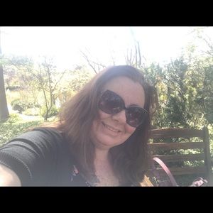 Meet your Posher, Kristen